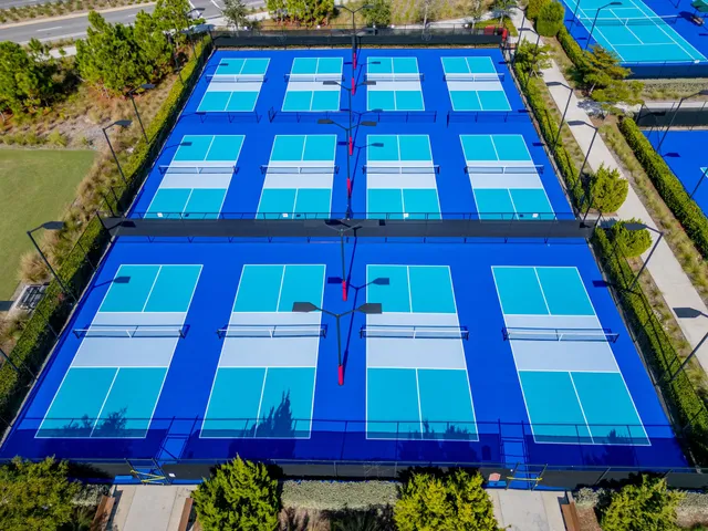 7 lớp sơn sân pickleball chống nứt chuẩn tại Hà Nội