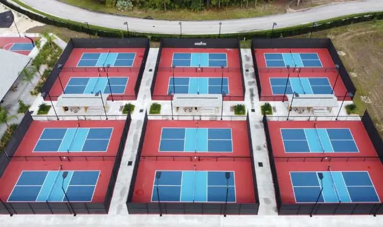 Sơn chống nứt sân pickleball chuẩn nền bê tông tại Miền Trung